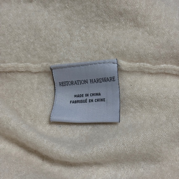 100% cashmere beautiful Cream Robe - Picture 5 of 6